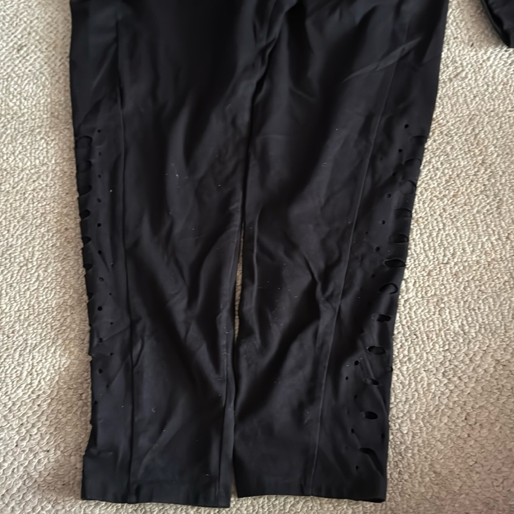 Womens torrid leggings size 3